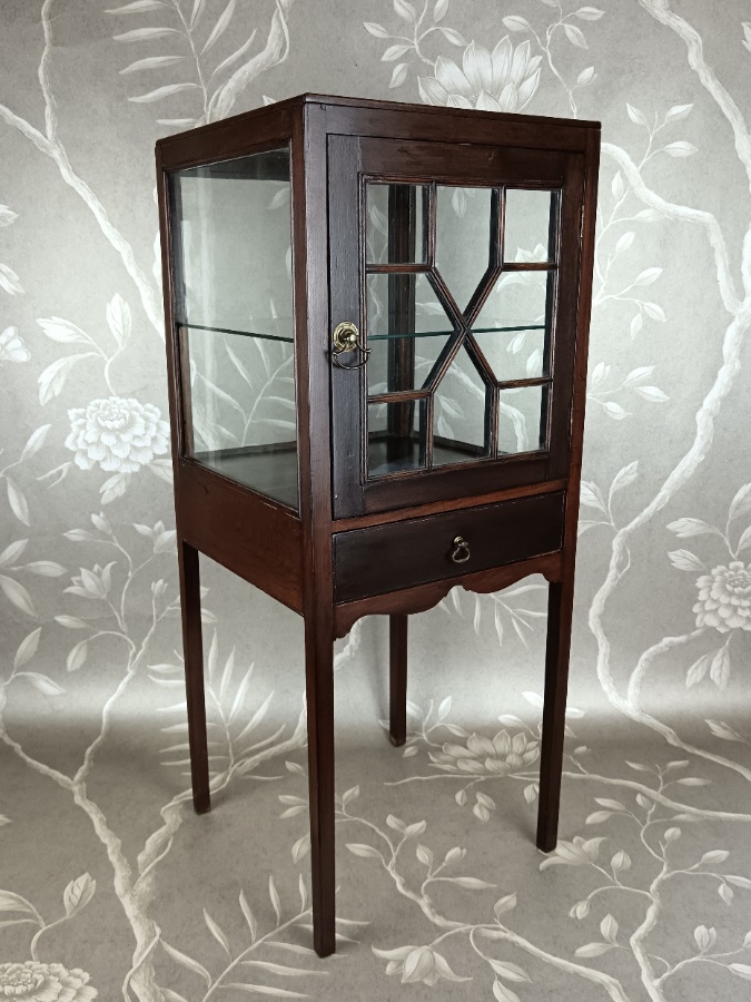 Georgian Display Cabinet (7).jpg